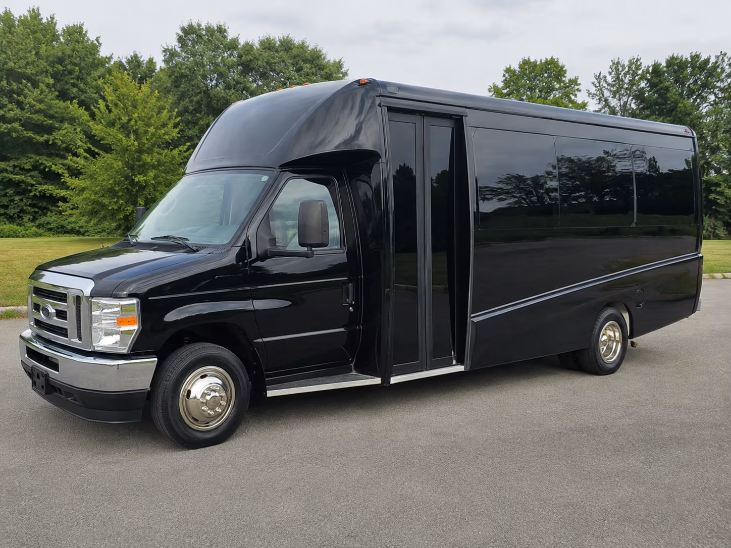 arrange transportation for your next private event 4