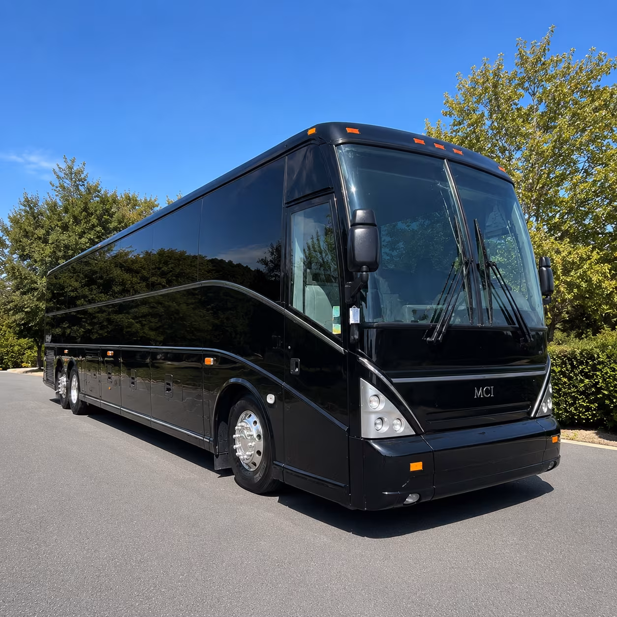 charter buses to red rocks amphitheatre shows from centennial